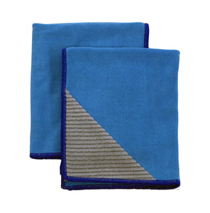 Microfibre Cloth with Scrub Corner